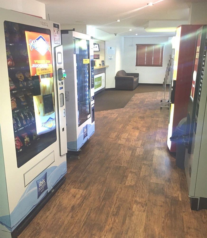 Ibis Budget Perth Airport Экстерьер фото