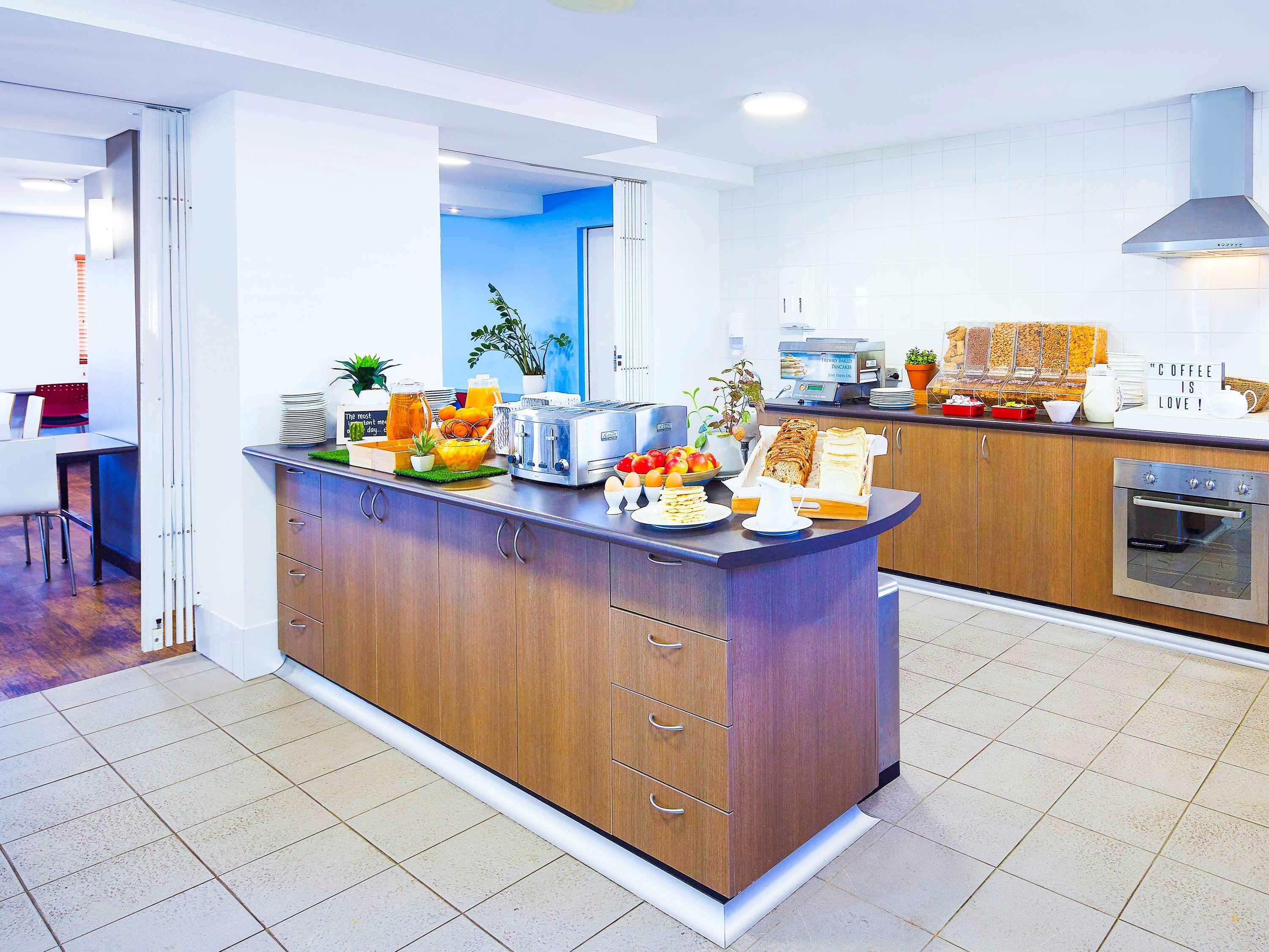 Ibis Budget Perth Airport Экстерьер фото